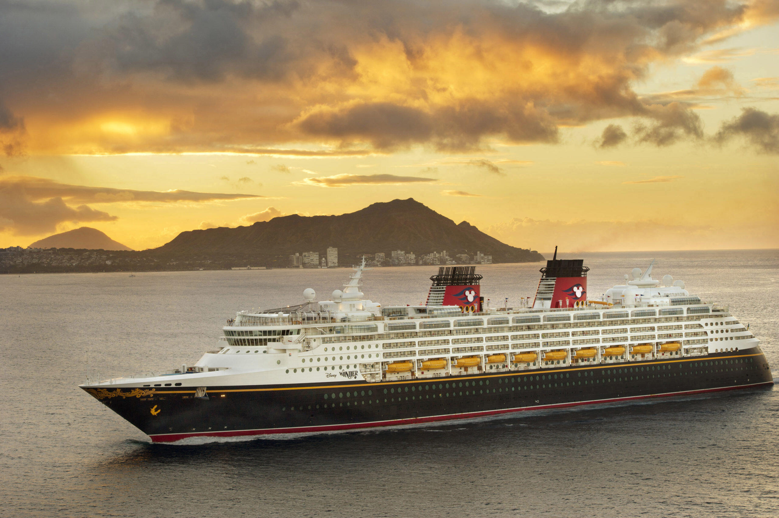 Discovering Paradise: Your Ultimate Guide to Hawaiian Island Cruises from Vancouver